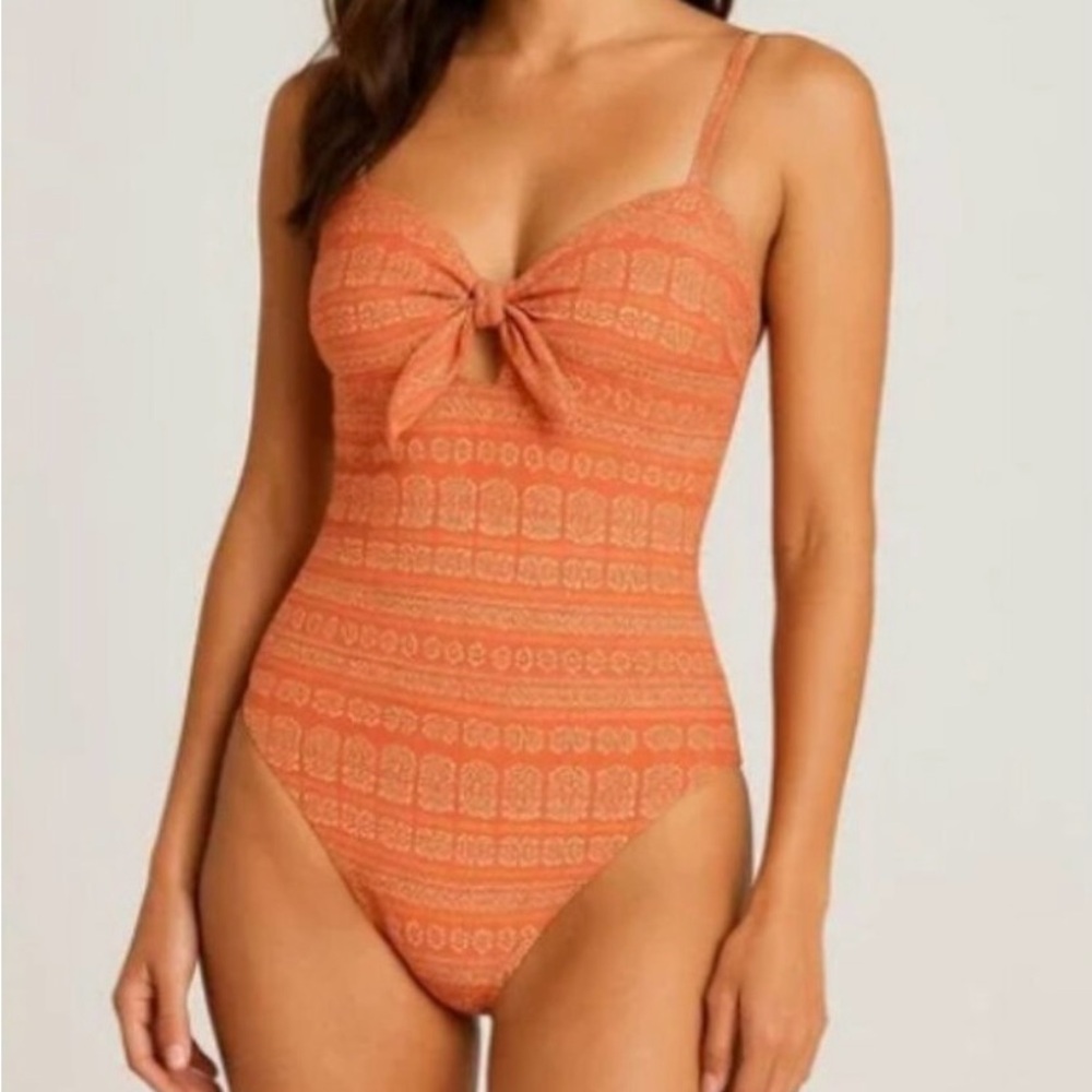 Robin Piccone Isla One Piece Swimsuit - NWOT Size 8